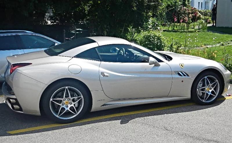 Ferrari California